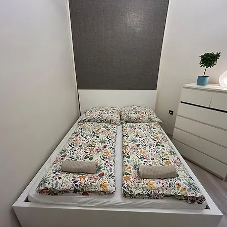 Golden Grace Budapeşte